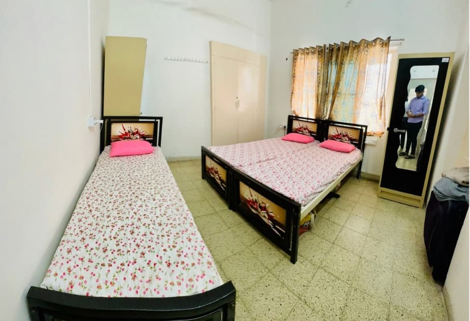 3 Sharing (Non-AC - Personal Washroom)